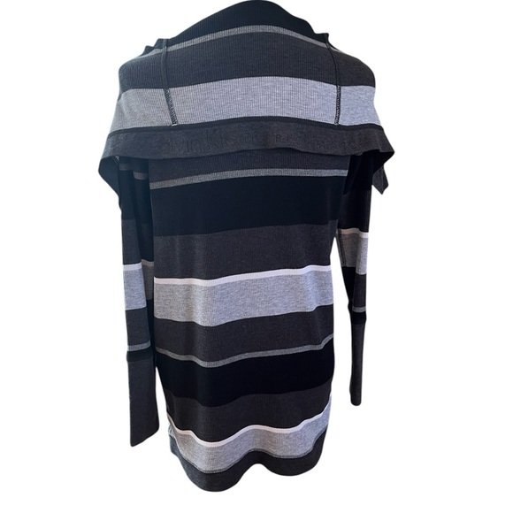 Calvin Klein Black and Gray Off-the-Shoulder Sweater with Relaxed Fit - Picture 2 of 6